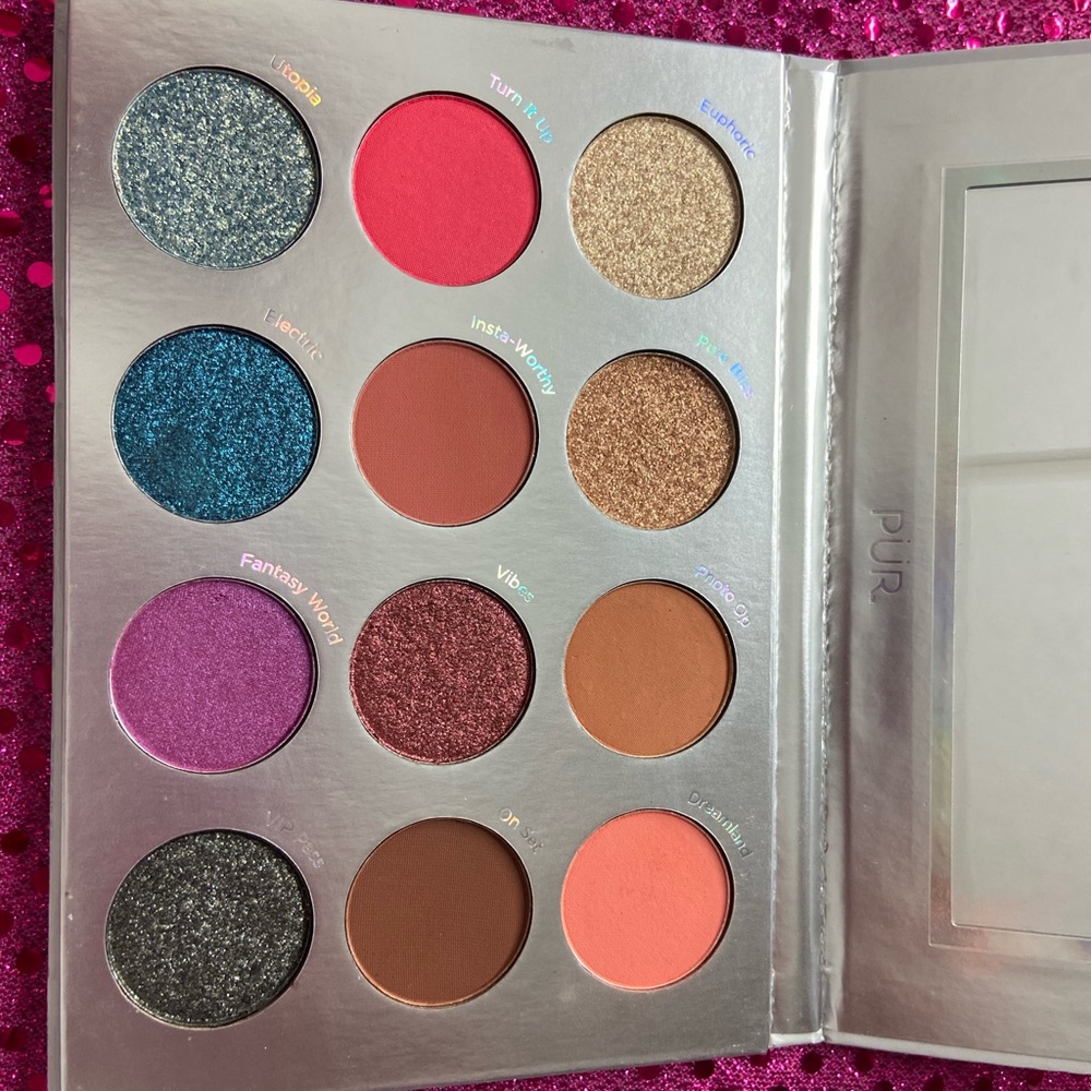 Violet Voss Festival Palette